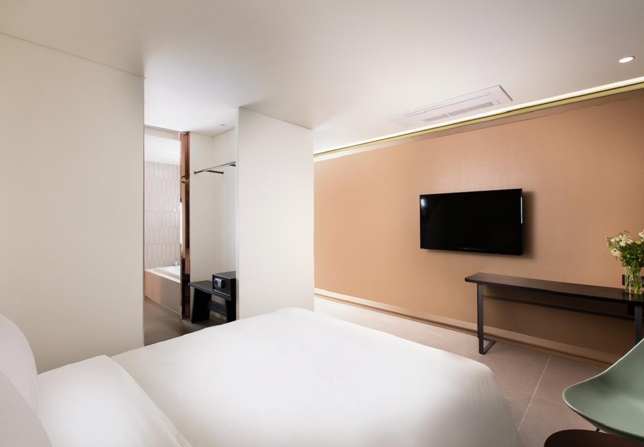 Park Marine Hotel Inchon Exteriör bild