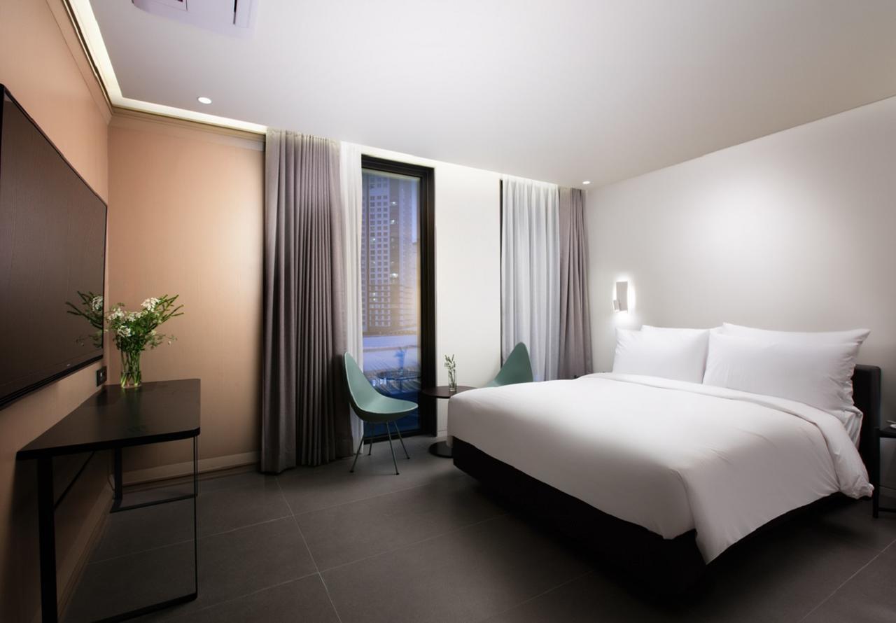 Park Marine Hotel Inchon Exteriör bild