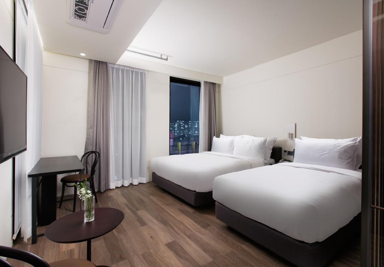 Park Marine Hotel Inchon Exteriör bild